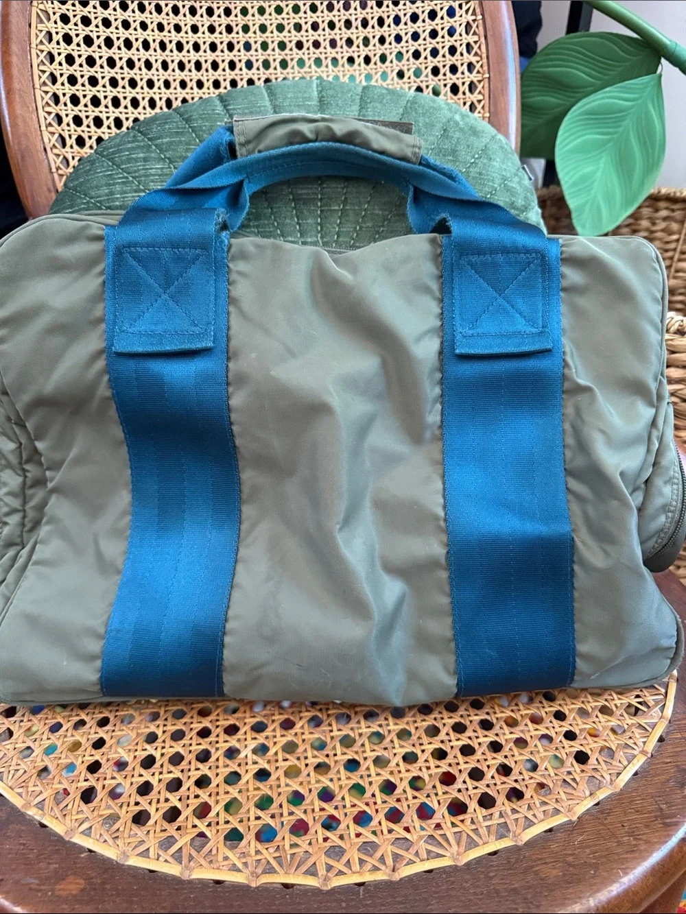 Bensimon Olive & Teal Nylon Commuter Laptop Zip Closure Travel Bag